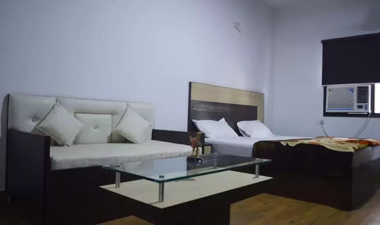 Hotel Mehra Inn Amritsar Exterior foto