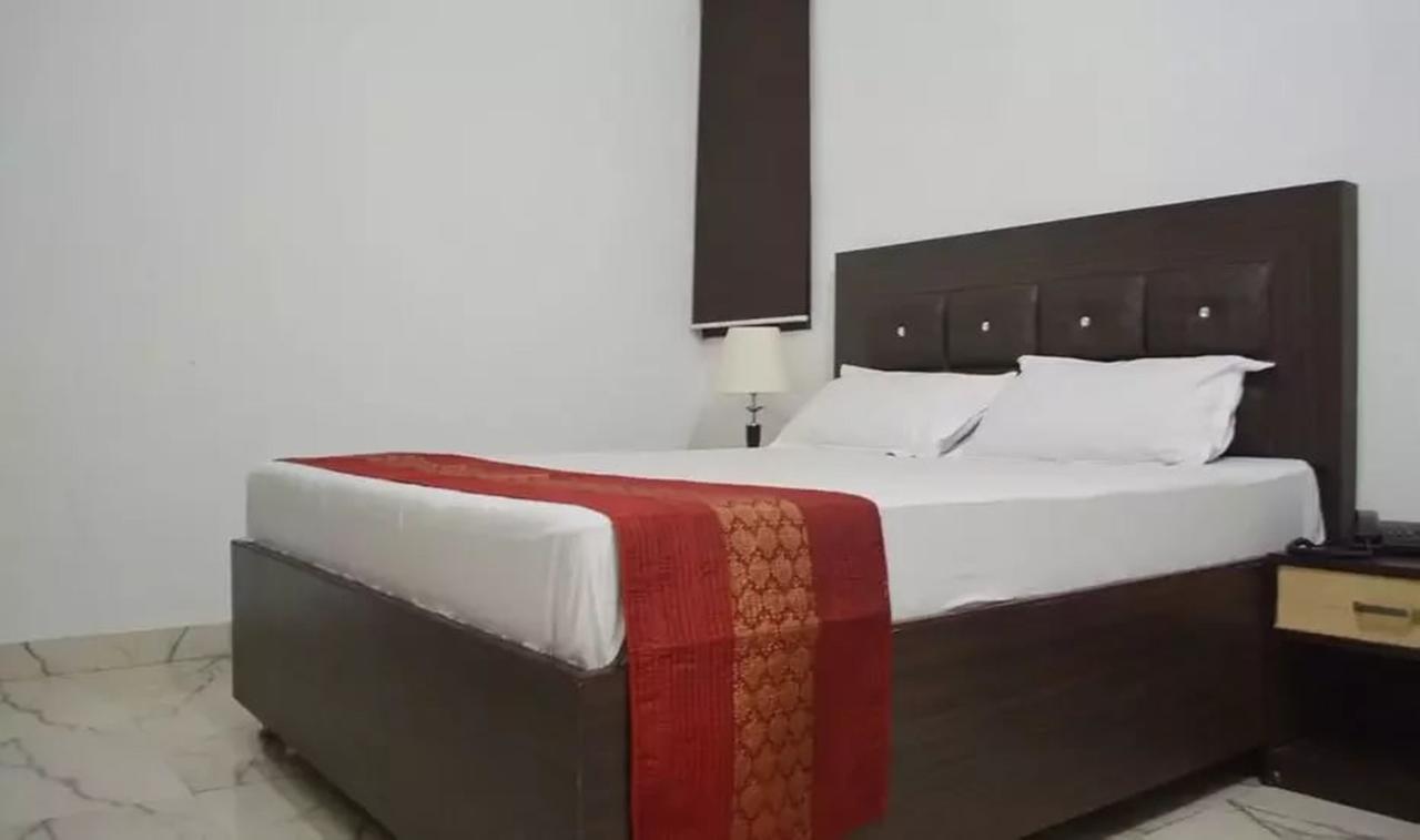 Hotel Mehra Inn Amritsar Exterior foto